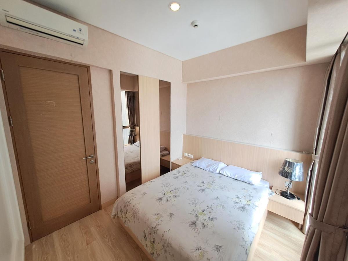 Homy 2 Bedroom Apartment Near Shopping Malls Jakarta Exteriör bild